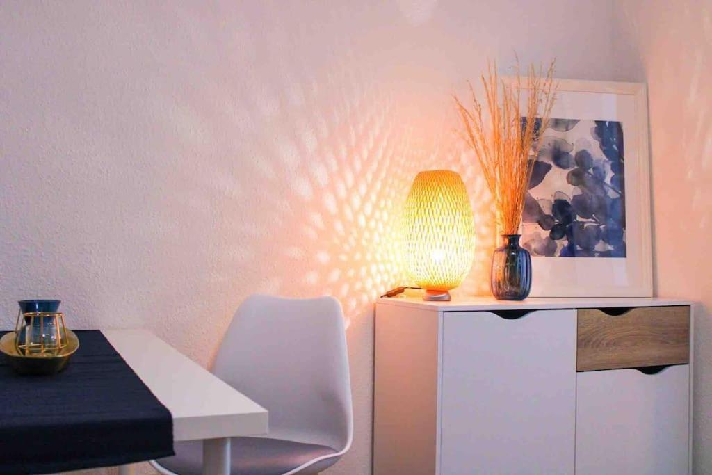 Moderne Wohnung In Vorstadtidylle Zu Bayreuth Heinersreuth ภายนอก รูปภาพ